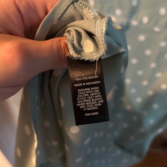 Express polka dot button down tank - size small - Picture 4 of 4